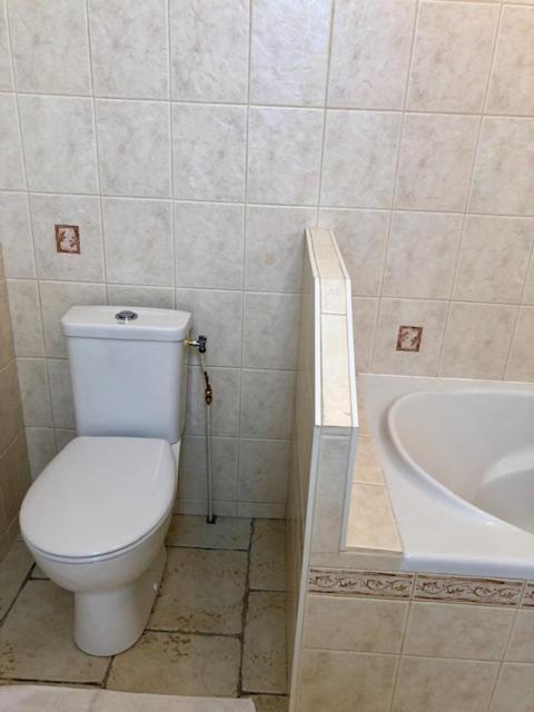 Le Clos St Justin Ligny-le-Ribault ภายนอก รูปภาพ